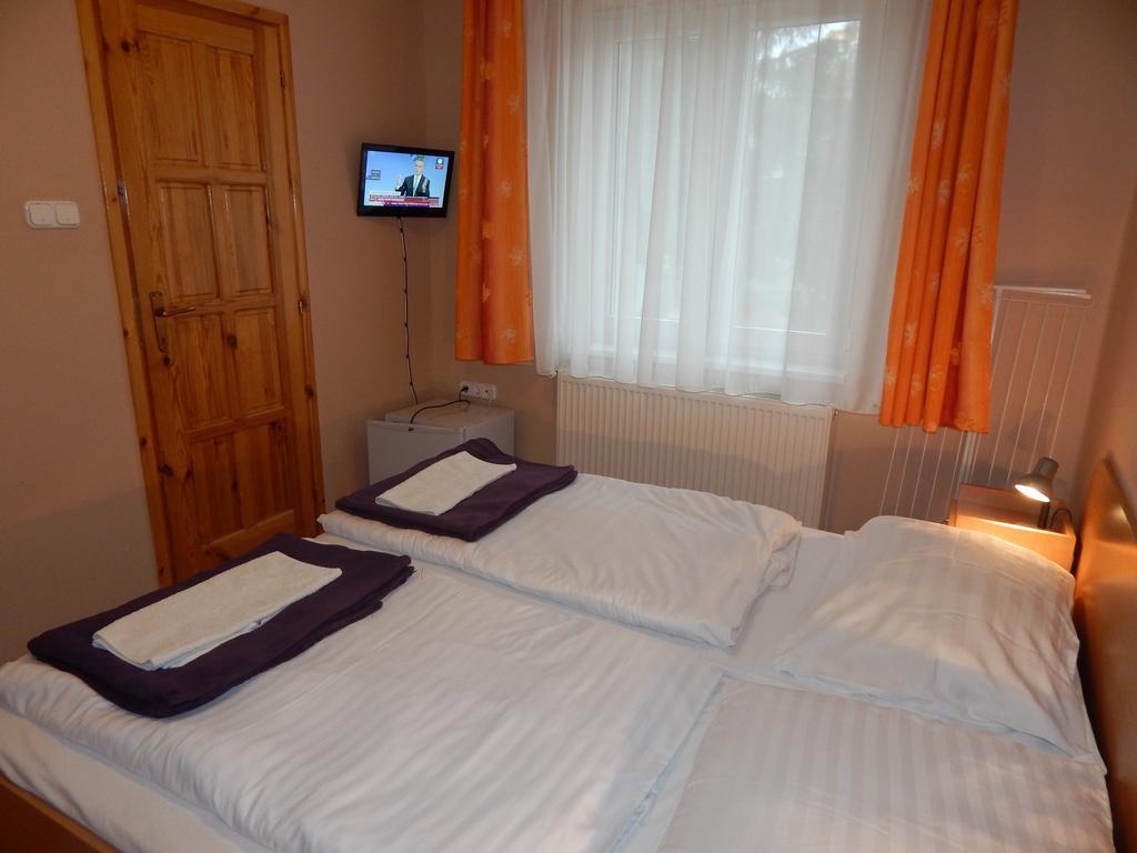 Hotel Hajdu Vendeghaz Hajdúszoboszló Zimmer foto