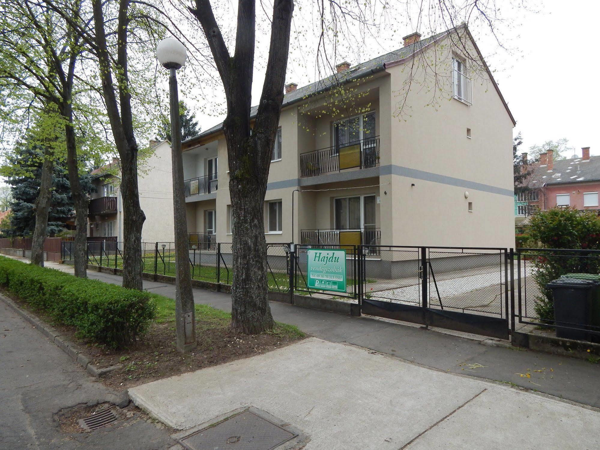Hotel Hajdu Vendeghaz Hajdúszoboszló Exterior foto